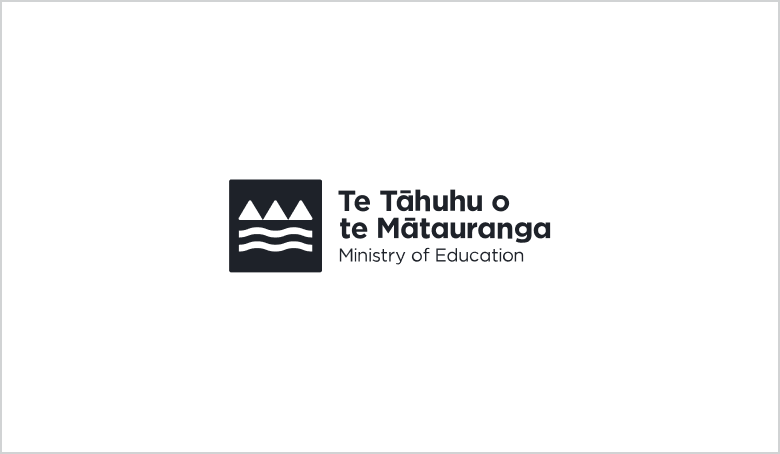 Te Tāhuhu o te Mātauranga Logo on light background